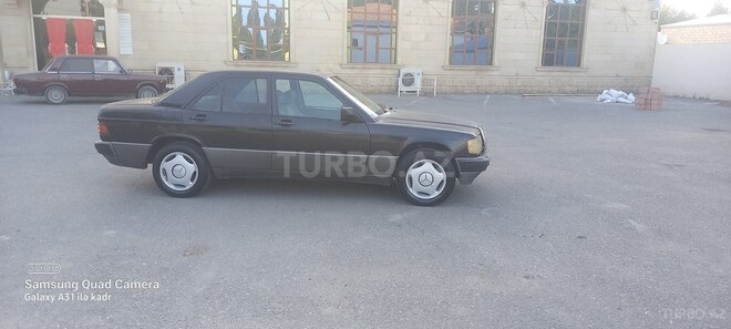 Mercedes 190 1993, 321,542 km - 2.0 л - Bərdə