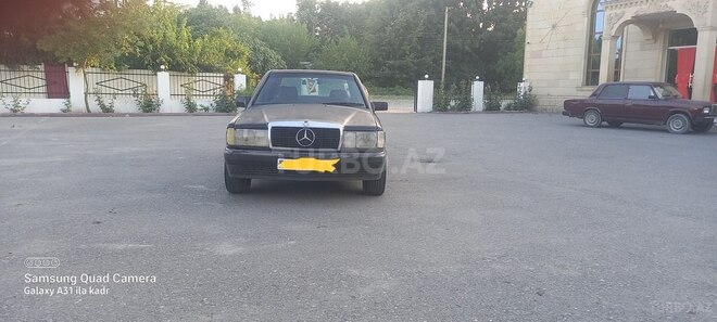 Mercedes 190 1993, 321,542 km - 2.0 л - Bərdə