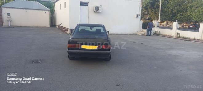 Mercedes 190 1993, 321,542 km - 2.0 л - Bərdə