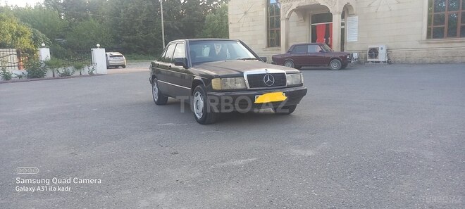 Mercedes 190 1993, 321,542 km - 2.0 л - Bərdə