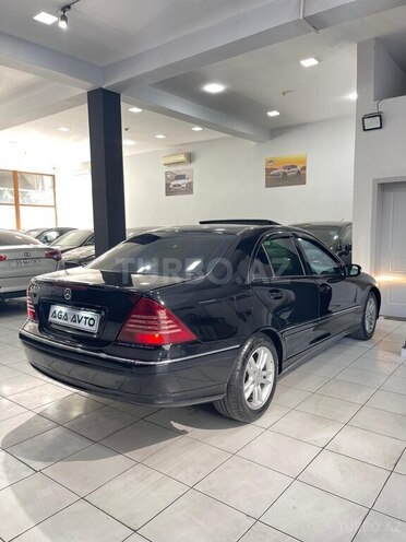 Mercedes C 240-7