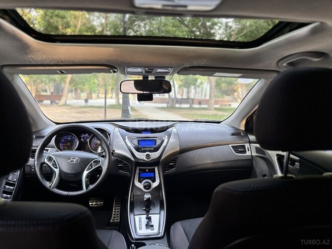 Hyundai Elantra 2012, 245,000 km - 1.8 l - Sumqayıt