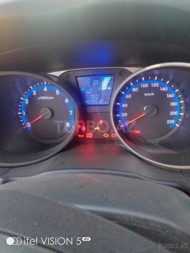Hyundai ix35 2012, 428,816 km - 2.0 л - Bakı