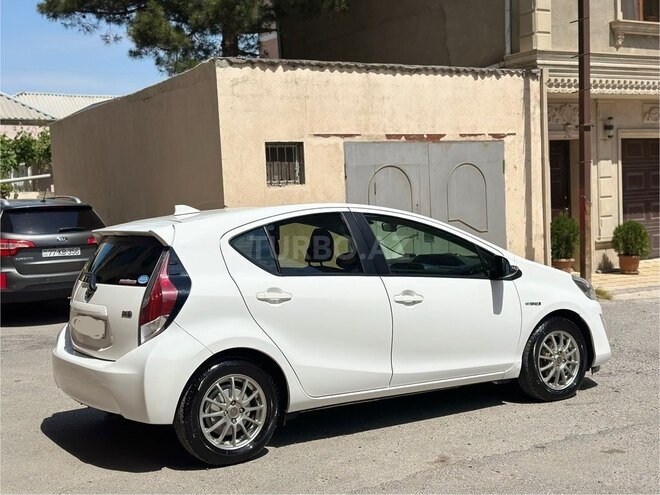 Toyota Aqua 2016, 170,000 km - 1.5 l - Bakı