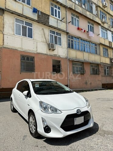 Toyota Aqua 2016, 170,000 km - 1.5 l - Bakı