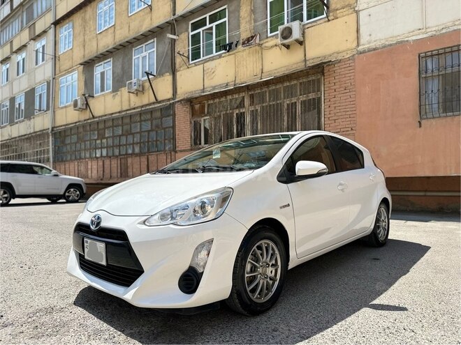 Toyota Aqua 2016, 170,000 km - 1.5 l - Bakı