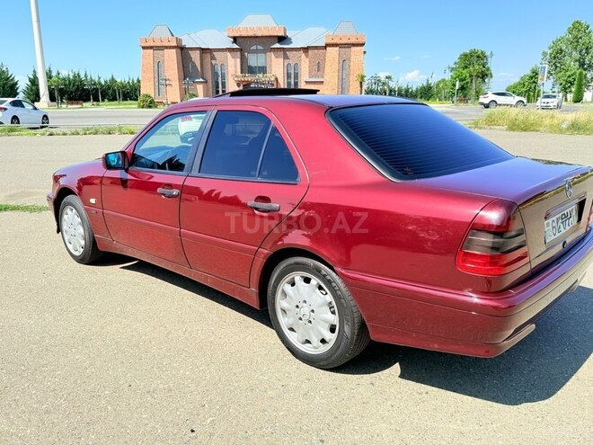 Mercedes C 180 1999, 273,000 km - 1.8 l - Tovuz