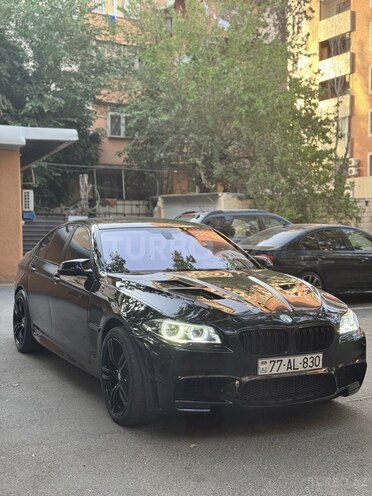 BMW 528 2015, 271,000 km - 2.0 l - Bakı