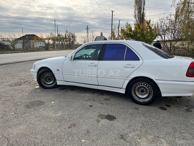 Mercedes C 240 1998, 252,919 km - 2.4 l - Bakı