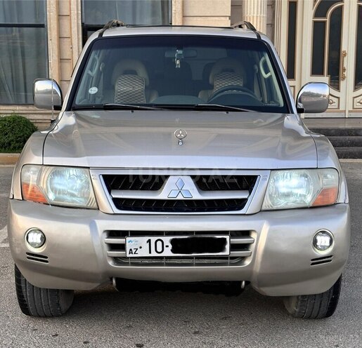 Mitsubishi Pajero 2005, 488,000 km - 3.0 l - Bakı