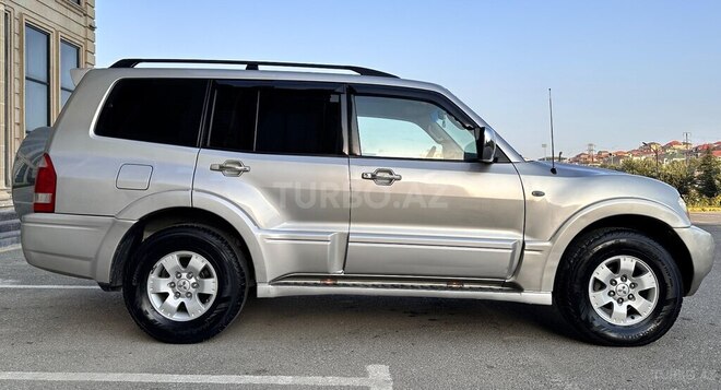 Mitsubishi Pajero 2005, 488,000 km - 3.0 l - Bakı