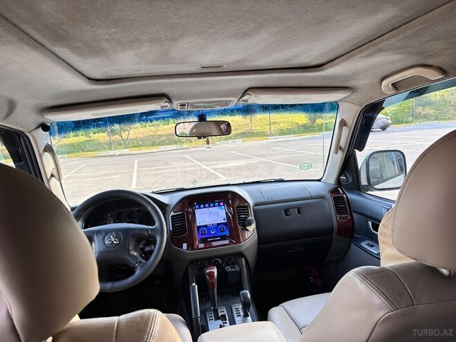 Mitsubishi Pajero 2005, 488,000 km - 3.0 l - Bakı