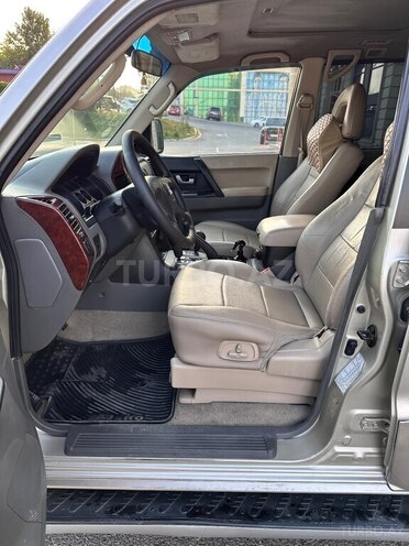 Mitsubishi Pajero 2005, 488,000 km - 3.0 l - Bakı
