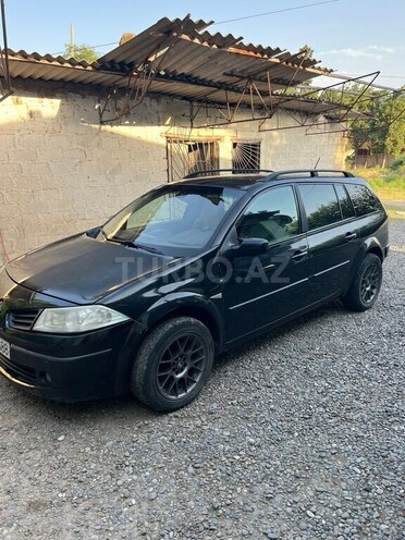 Renault Megane-2