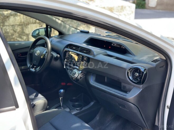 Toyota Aqua 2015, 173,000 km - 1.5 l - Bakı