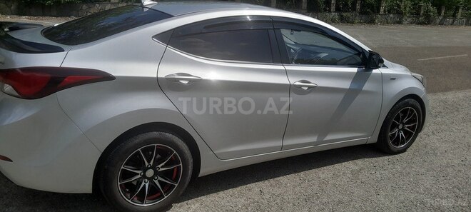 Hyundai Avante 2014, 234,410 km - 1.6 л - Qəbələ