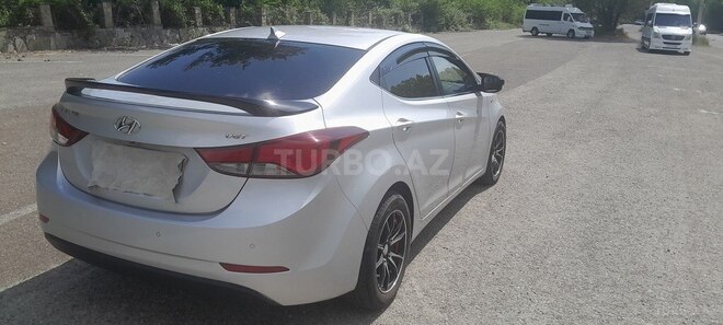 Hyundai Avante 2014, 234,410 km - 1.6 л - Qəbələ