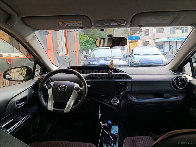 Toyota Aqua 2015, 84,000 km - 1.5 l - Bakı