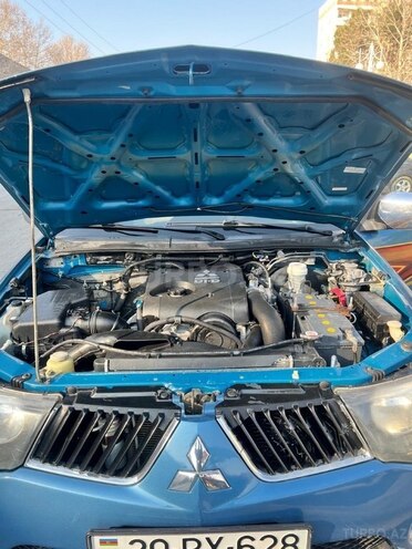 Mitsubishi L200 2009, 465,258 km - 2.0 l - Mingəçevir