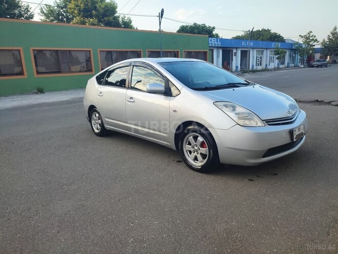 Toyota Prius 2007, 334,000 km - 1.5 l - Bərdə