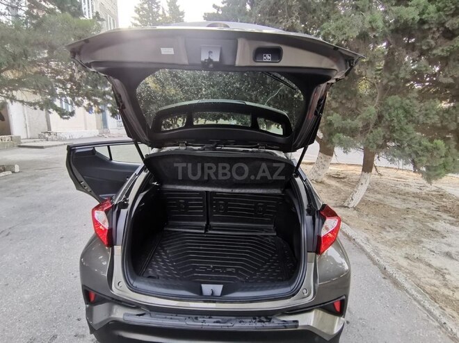 Toyota C-HR 2020, 39,450 km - 2.0 л - Bakı
