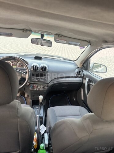 Chevrolet Aveo-7