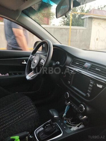 Kia Rio X-Line 2019, 51,000 km - 1.6 л - Naxçıvan
