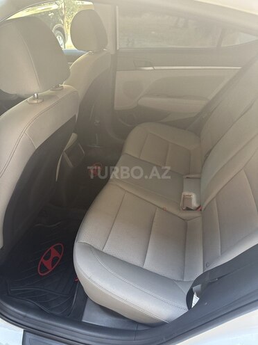 Hyundai Elantra 2016, 212,000 km - 2.0 l - Bakı