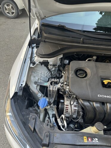 Hyundai Elantra 2016, 212,000 km - 2.0 l - Bakı