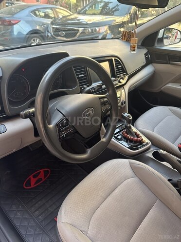 Hyundai Elantra 2016, 212,000 km - 2.0 l - Bakı