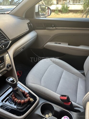 Hyundai Elantra 2016, 212,000 km - 2.0 l - Bakı