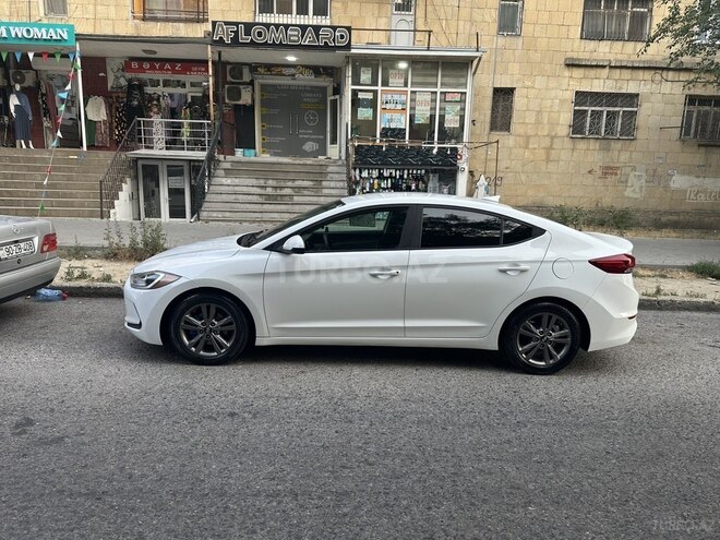 Hyundai Elantra 2016, 212,000 km - 2.0 l - Bakı