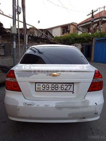 Chevrolet Aveo-6