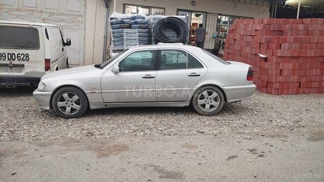 Mercedes C 240 1998, 996,633 km - 2.4 л - Şabran