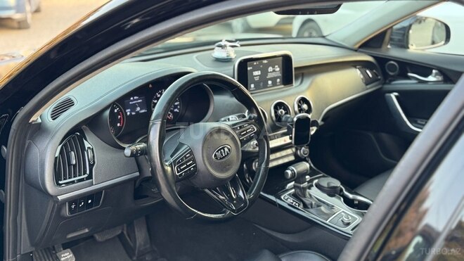 Kia Stinger-6