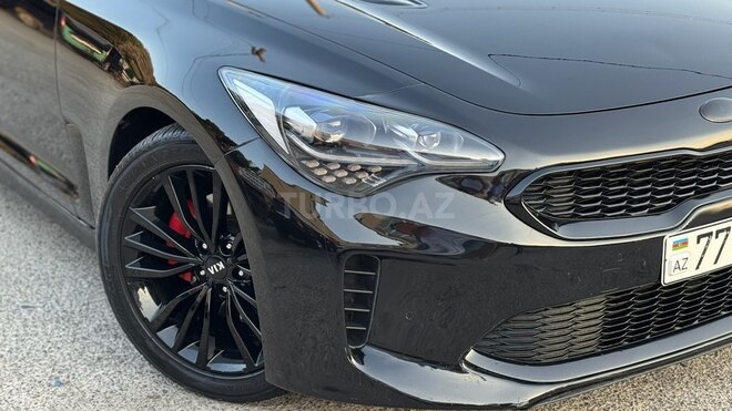 Kia Stinger-13