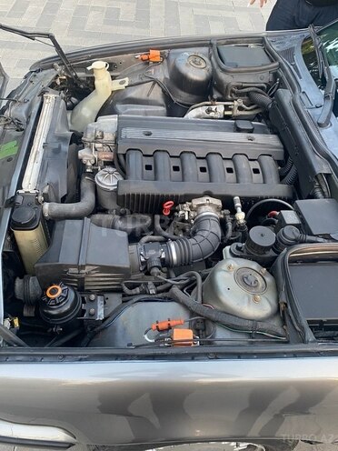 BMW 520 1993, 247,000 km - 2.0 l - Sabirabad