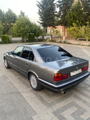 BMW 520 1993, 247,000 km - 2.0 l - Sabirabad