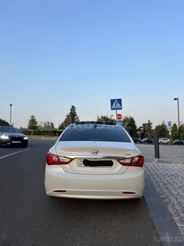 Hyundai Sonata 2010, 218,000 km - 2.0 л - Bakı