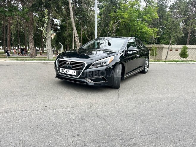 Hyundai Sonata-2