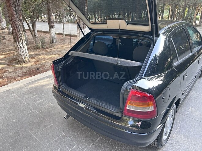 Opel Astra 2003, 268,000 km - 1.6 l - Bakı