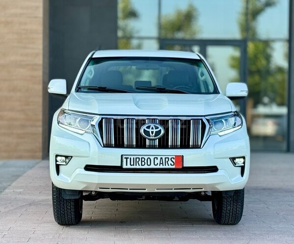 Toyota Land Cruiser Prado-3