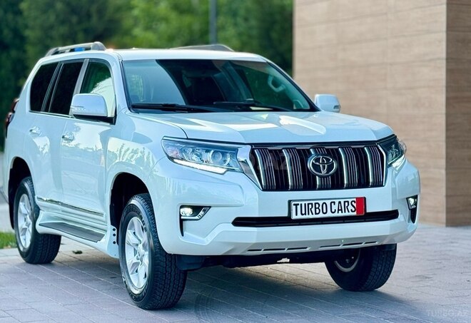 Toyota Land Cruiser Prado-12