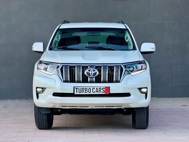 Toyota Land Cruiser Prado-5