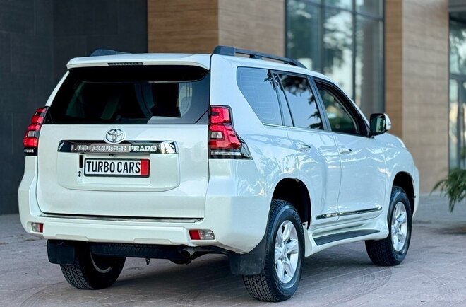 Toyota Land Cruiser Prado-10