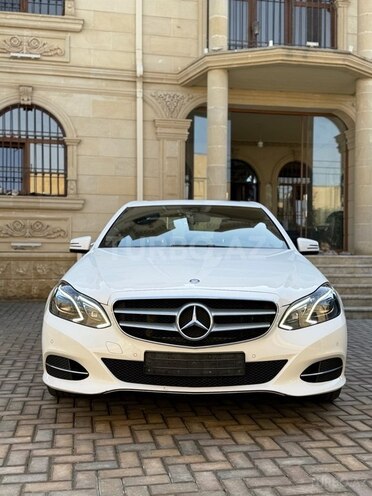 Mercedes E 220 d-1