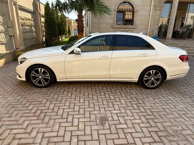 Mercedes E 220 d-16