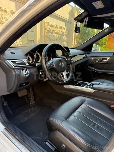 Mercedes E 220 d-18