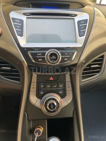 Hyundai Elantra 2012, 200,000 km - 1.6 l - Bakı