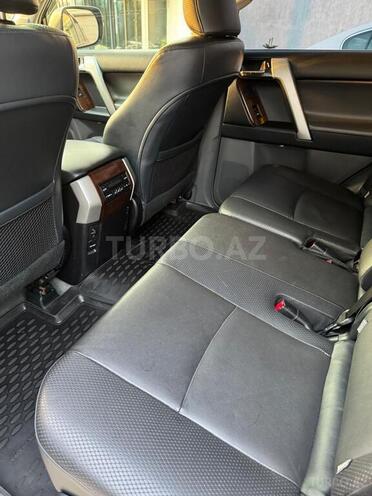 Toyota Land Cruiser Prado 2012, 273,000 km - 4.0 l - Bakı